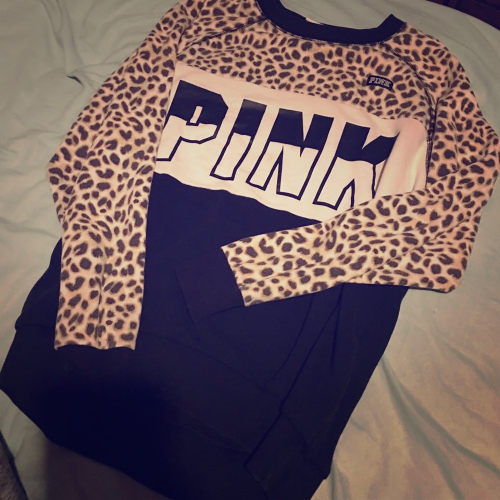 PINK VS pullover hoodie