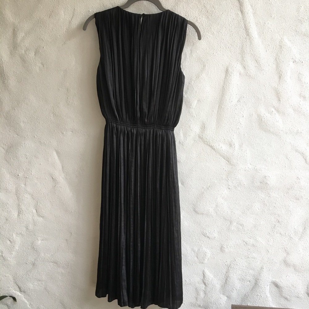 Beautiful never worn black dress