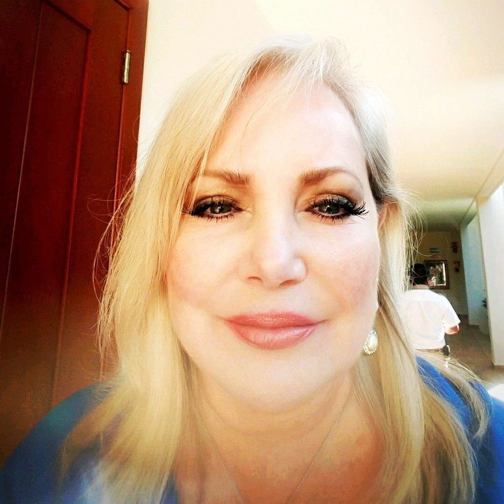 Meet your Posher, Molly