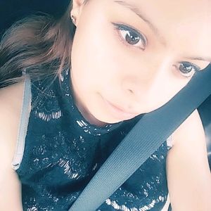 Meet your Posher, Lorena