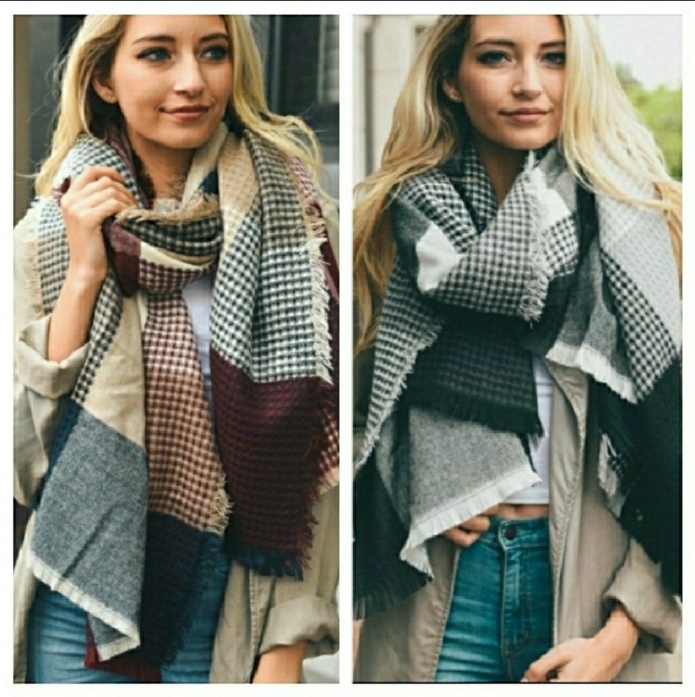 🌟HOST PICK - Plaid Blanket Scarf