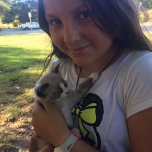 Meet your Posher, Haley