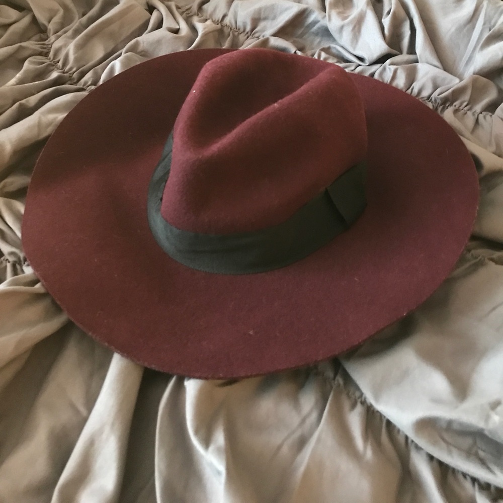 Worn once Abercrombie hat