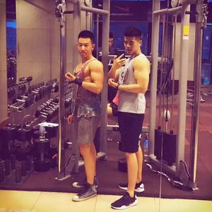 Meet your Posher, Bruce