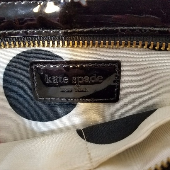 Kate Spade Patent Leather Bow Wristlet - Picture 6 of 6