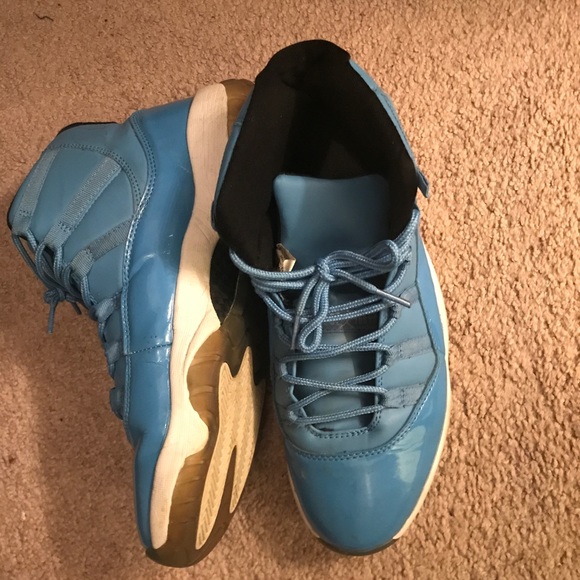 Shoes - Picture 5 of 6