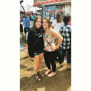 Meet your Posher, Caitlyn