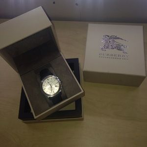 Burberry men's watch ⌚️