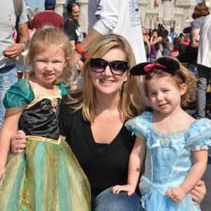 Meet your Posher, Caroline