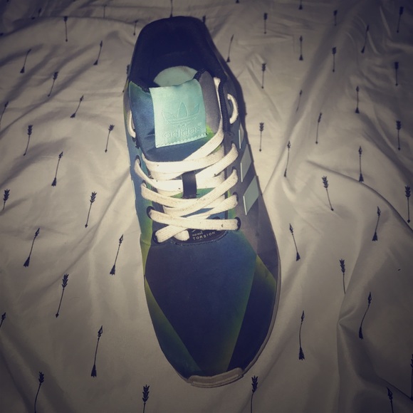 Shoes - Picture 1 of 2