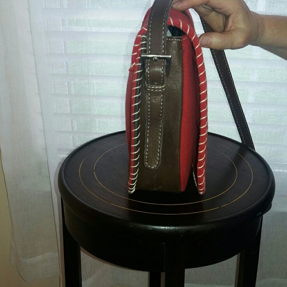 Handbag - Picture 3 of 5