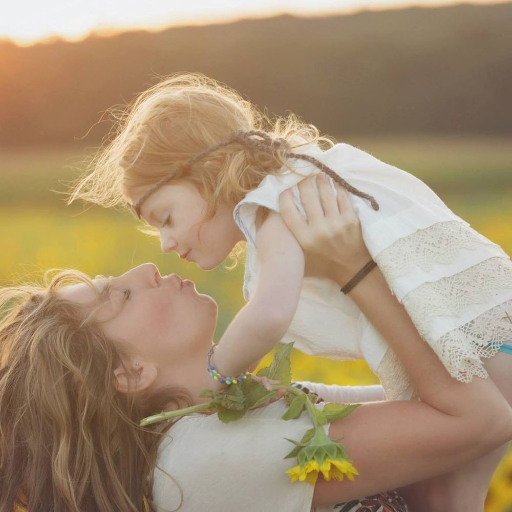 Meet your Posher, Claudia