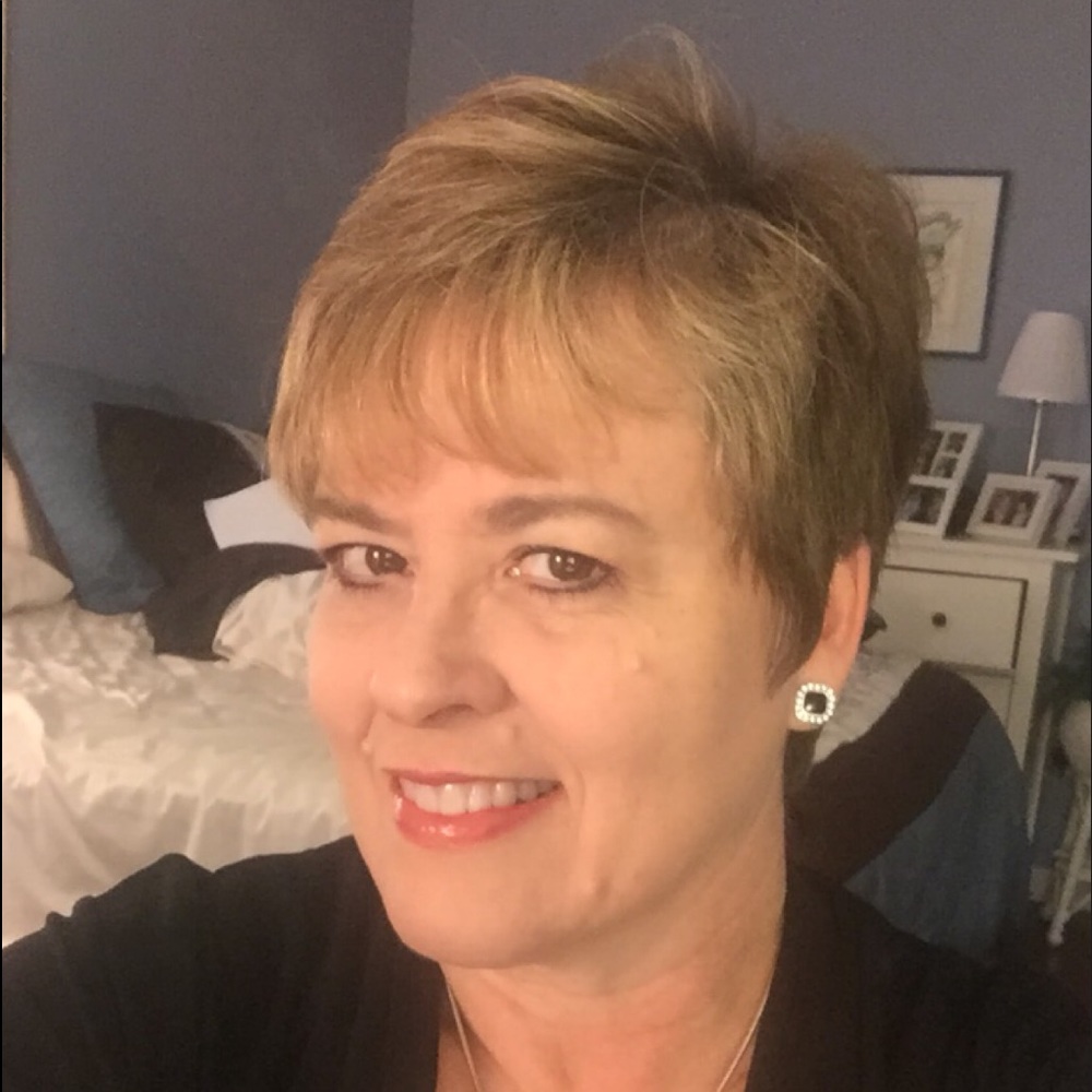 Meet your Posher, Deanna