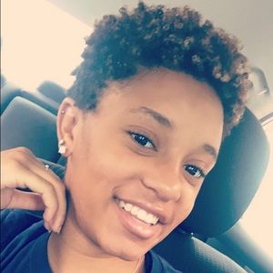 Meet your Posher, Ciara