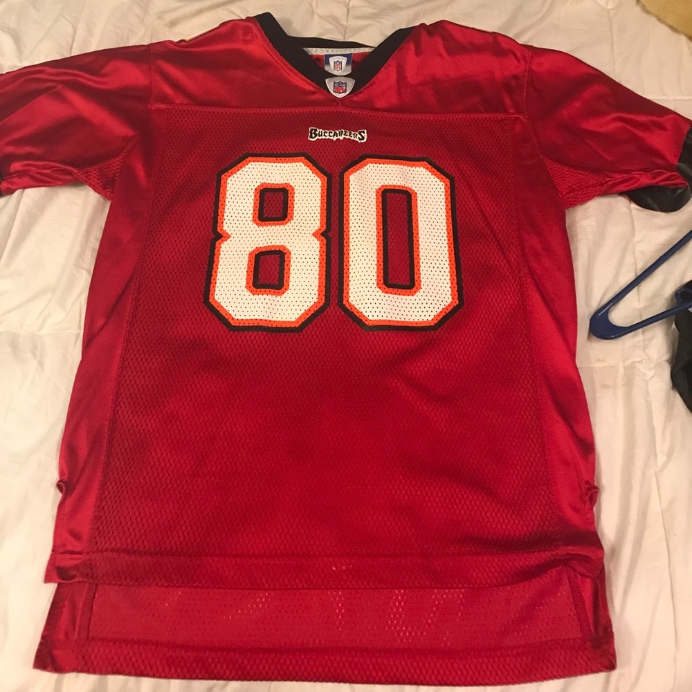 Buccaneers kids jersey