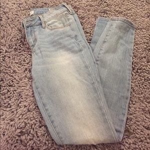 PacSun low rise light wash skinny jeans