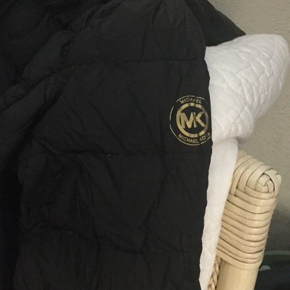 💥SOLD💥MICHEAL KOR THIN DOWN FILLED JACKET - Picture 5 of 8