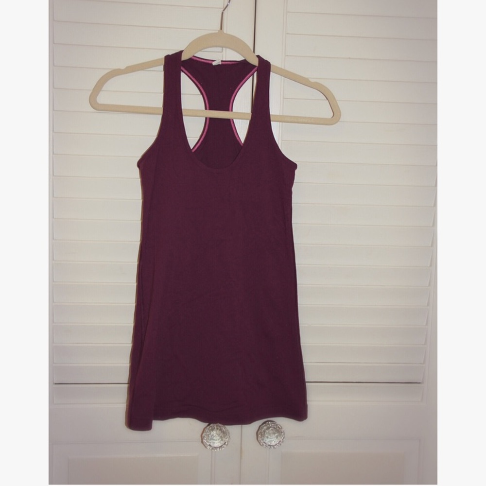 Lululemon racerback top size 4