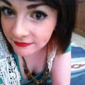 Meet your Posher, Kara