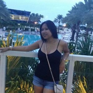 Meet your Posher, Joi