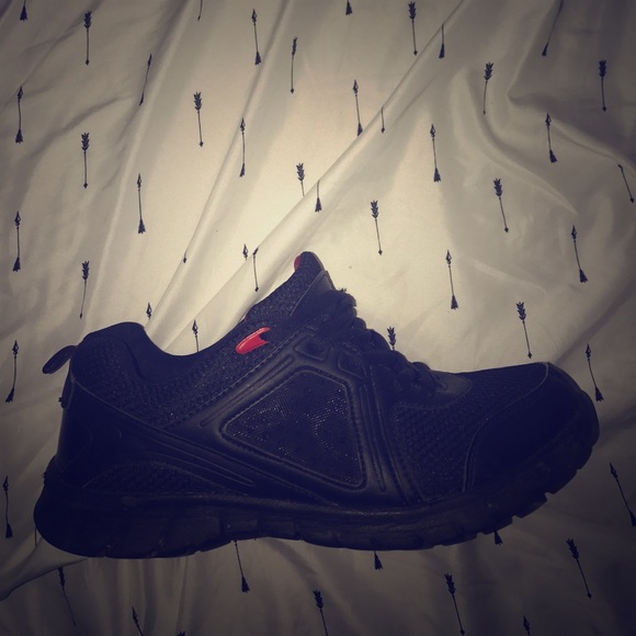 Shoes - Picture 1 of 3