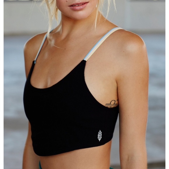 SALE✨Free People Sunset Crop - Picture 5 of 6