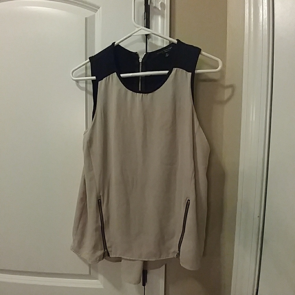 Woman's top