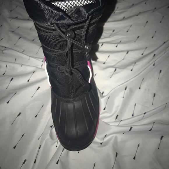 Boots - Picture 2 of 4