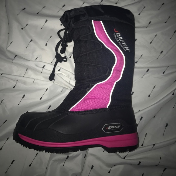 Boots - Picture 4 of 4