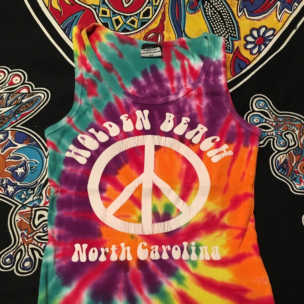 Tie dye shirt for the beach. Size S