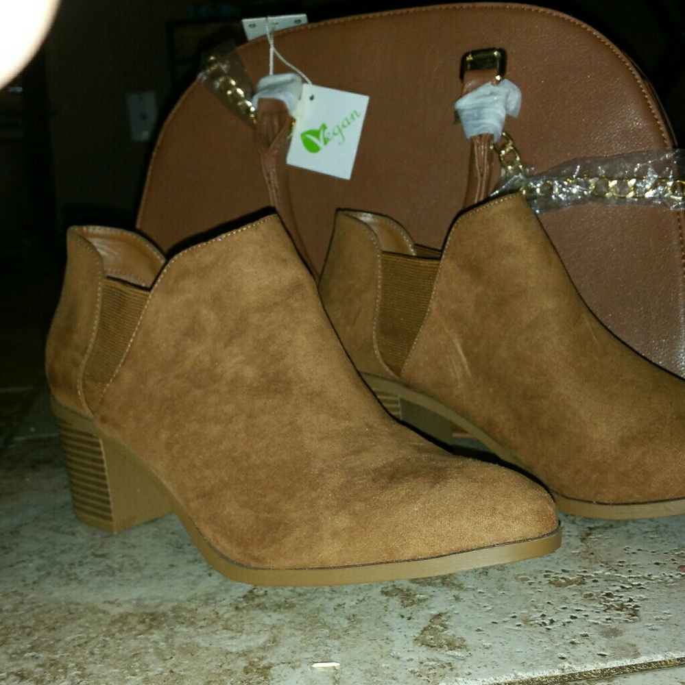 Booties - Picture 3 of 5