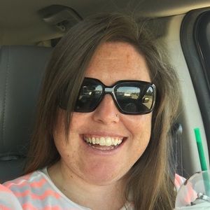 Meet your Posher, Erica