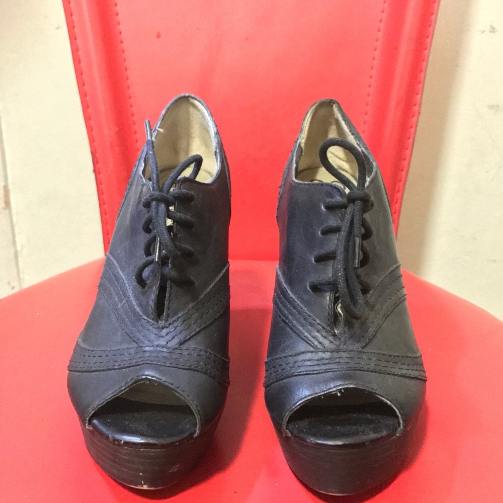 Seychelles genuine leather wedges