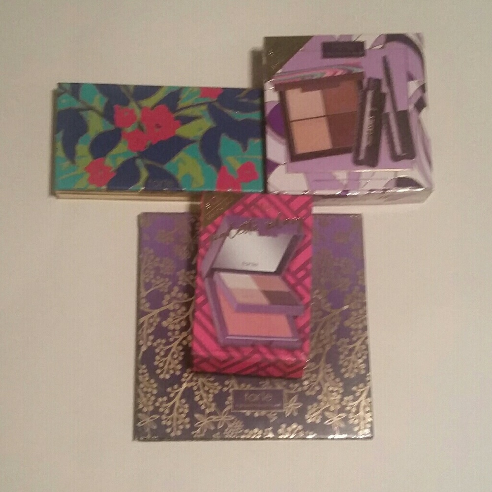 Huge Lot of Tarte Makeup
