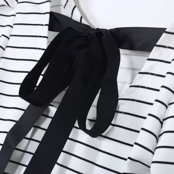 Striped Bow Back Top - Picture 2 of 4