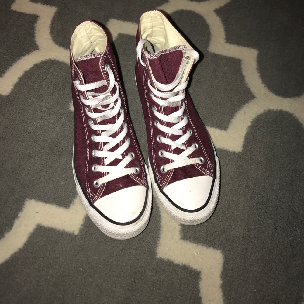 Maroon High-top Converse