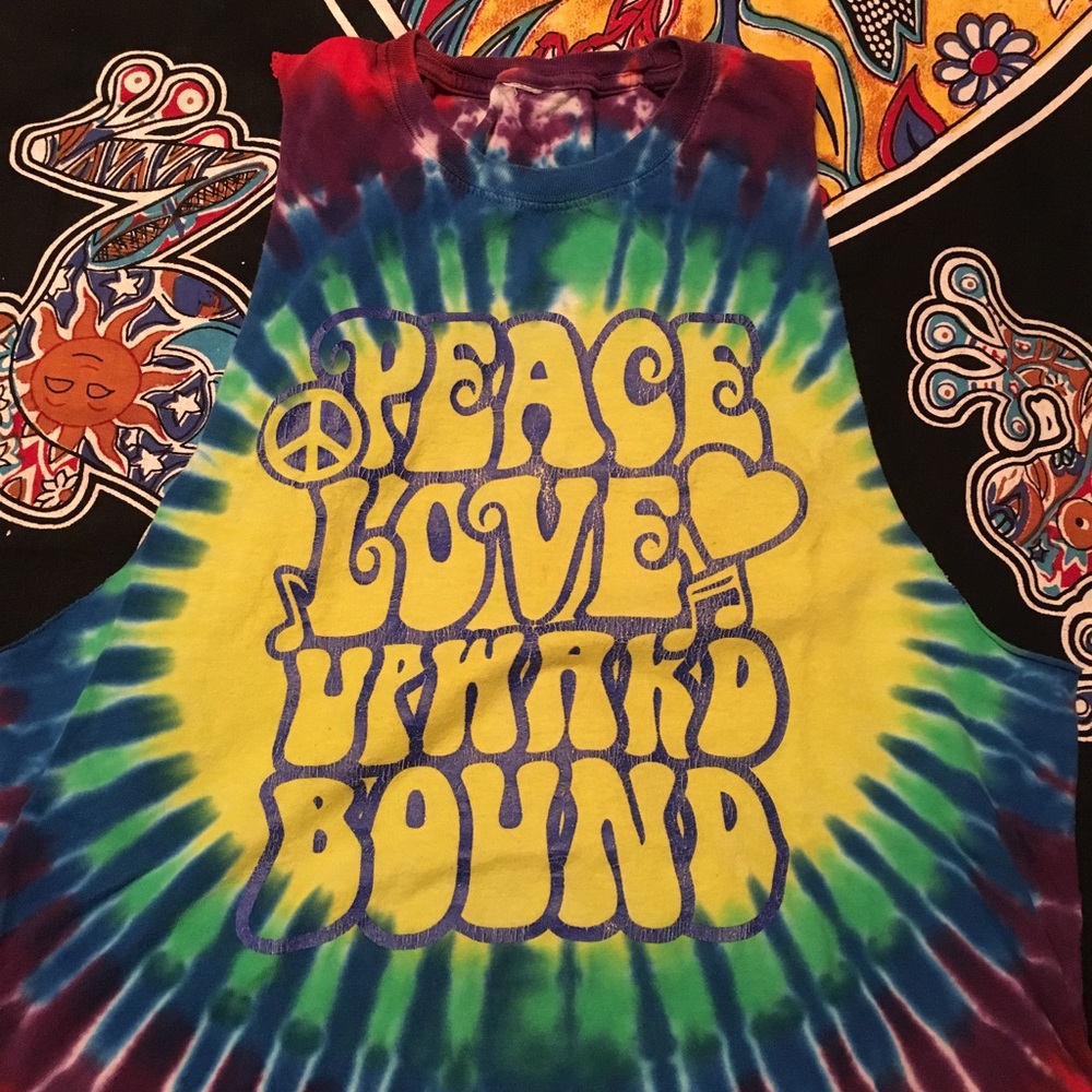 Crop top/tank tie dye shirt size S/M