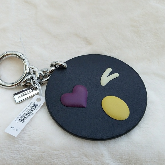 Coach Key Chain In 4 Colors - Picture 3 of 7