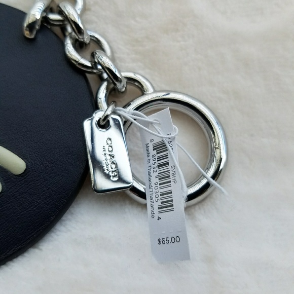 Coach Key Chain In 4 Colors - Picture 4 of 7