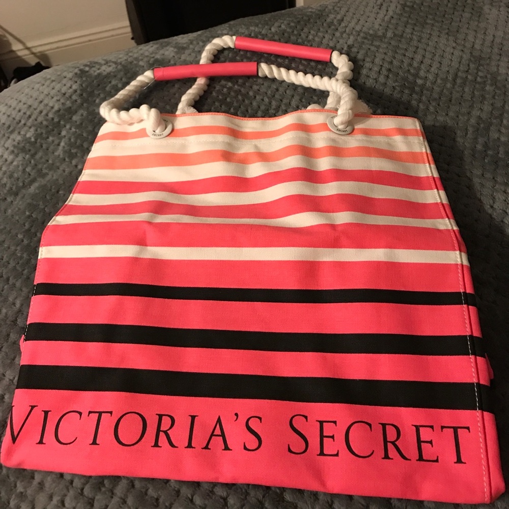 Victoria Secret bag new no tags