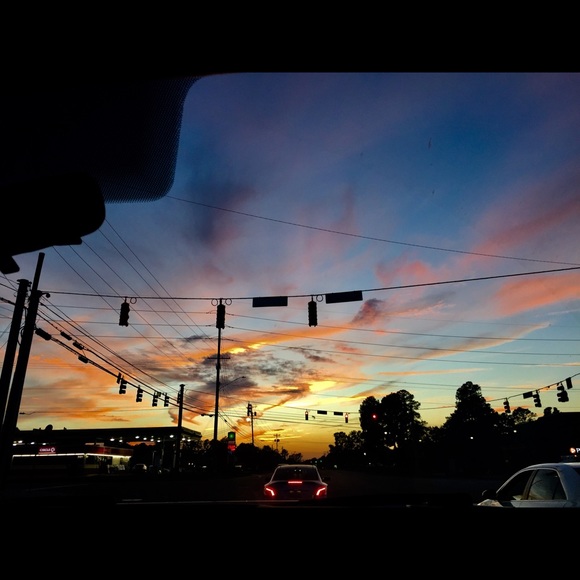 Meet your Posher, Sara - Picture 2 of 8