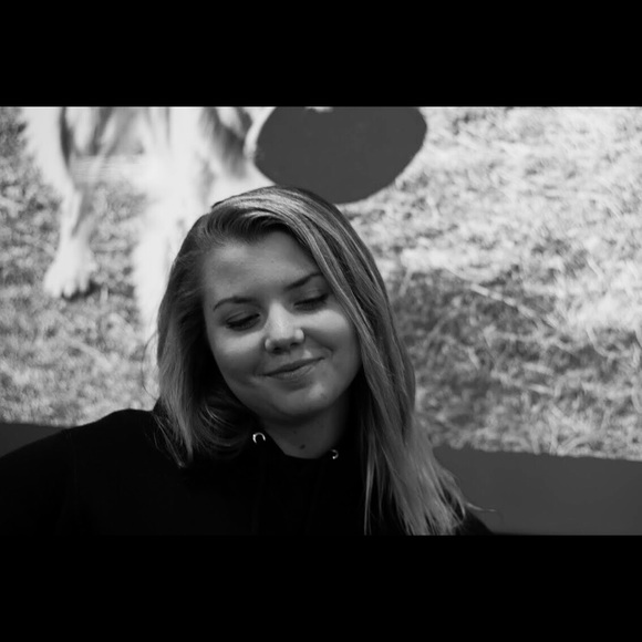 Meet your Posher, Sara - Picture 8 of 8