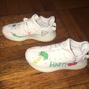 yeezy kids supply