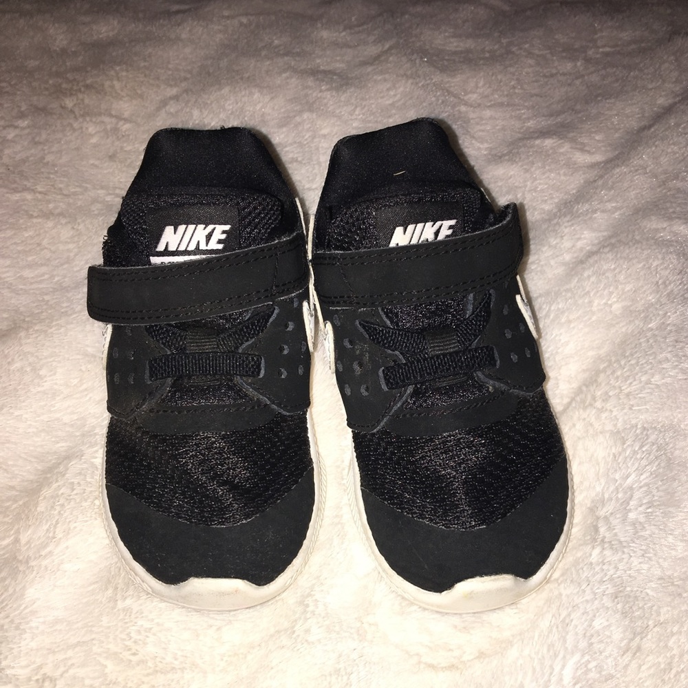 Boys Toddler Nike's