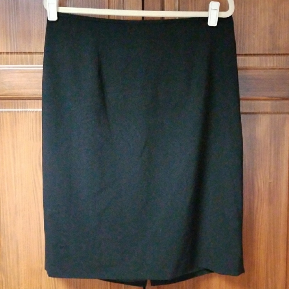 Classic Calvin Klein Skirt