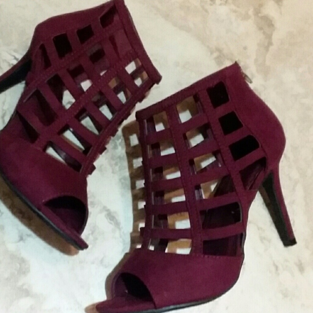 Gorgeous Caged Heels by Madeline Stuart