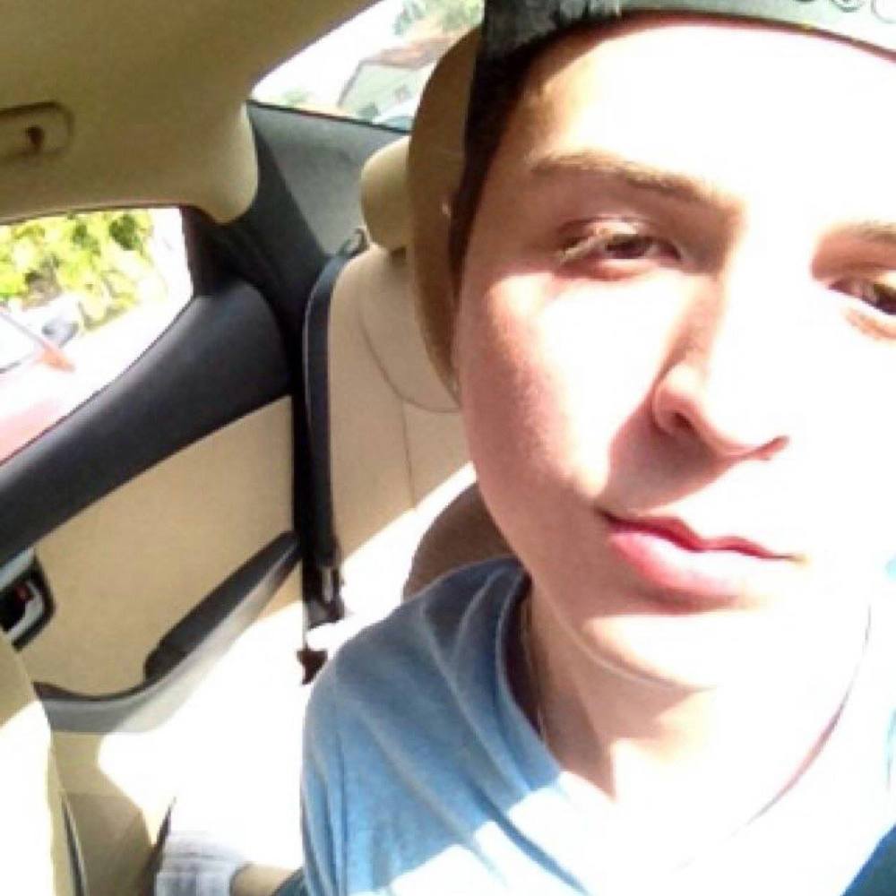 Meet your Posher, Brandon