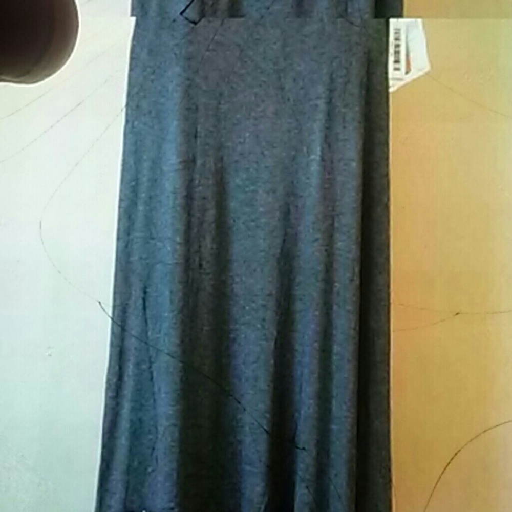 Lularoe maxi and a free lularoe shirt