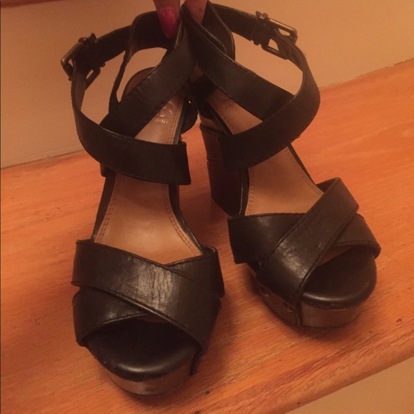 Gianni Bini woodlook platform black strappy wedges - Picture 1 of 8