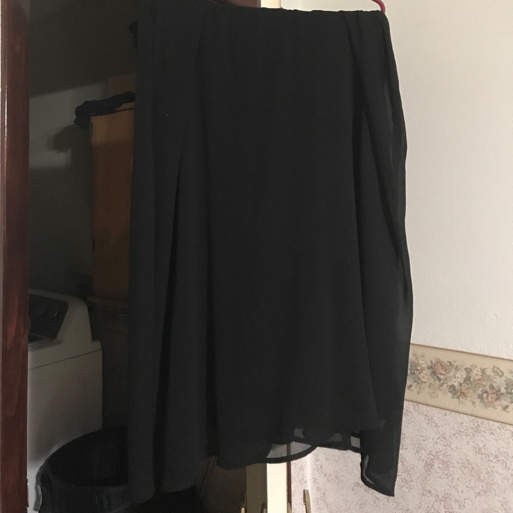 Chiffon Overlay Maxi Skirt